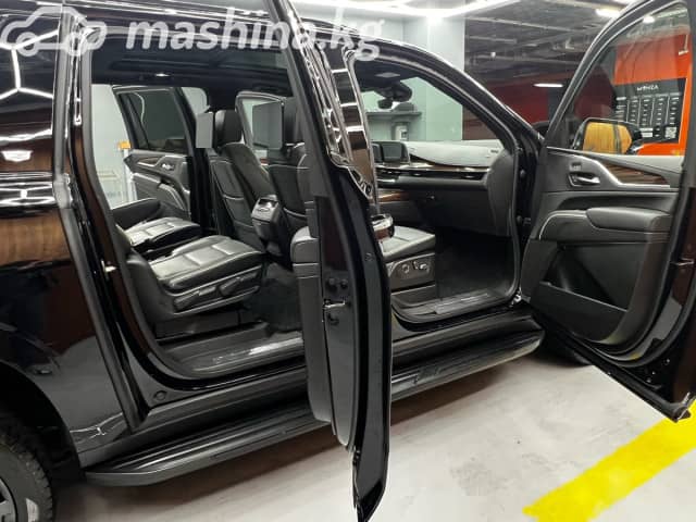 Cadillac Escalade V ESV 6.2 AT 4WD