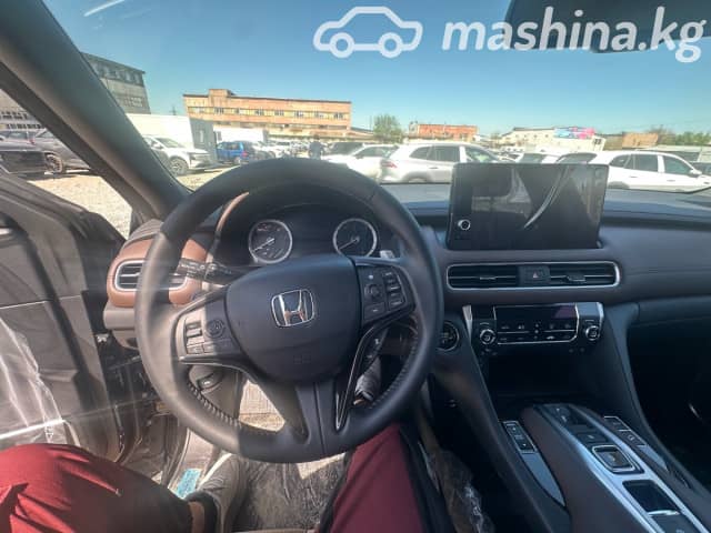 Honda UR-V I Рестайлинг 2 2.0 AT 4WD