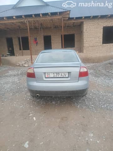 Audi A4 II (B6) 2.0 CVT