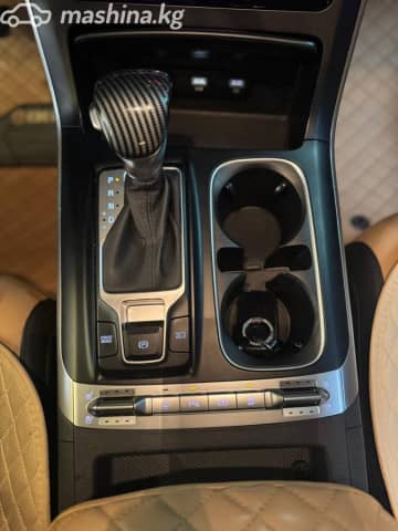 Kia Carnival IV 2.2d AT