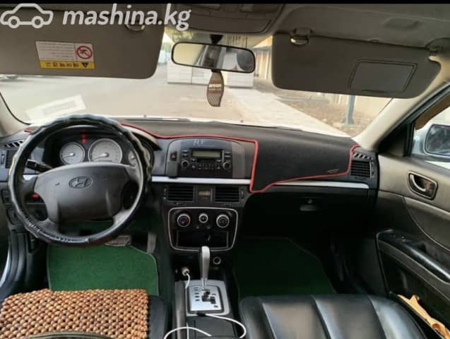 Hyundai Sonata V (NF) 2.0 AT Газ