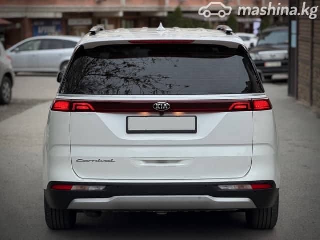 Kia Carnival IV 2.2d AT