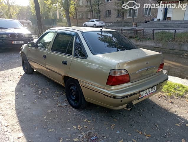 Daewoo Nexia I 1.5 MT