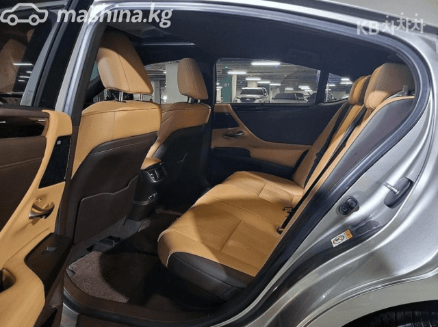 Lexus ES VII 300h 2.5hyb CVT