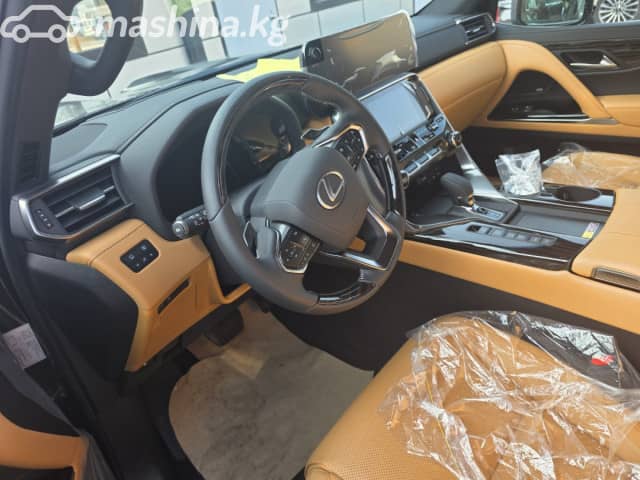 Lexus LX IV 700h 3.5hyb AT 4WD