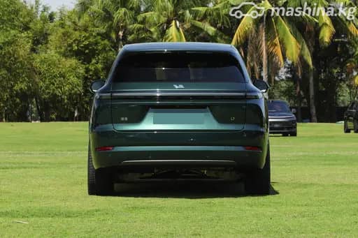 LiXiang L7 Рестайлинг 1.5hyb AT 4WD