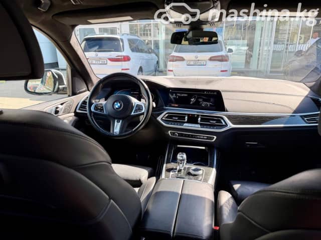 BMW X7 I (G07) M50i 4.4 AT 4WD