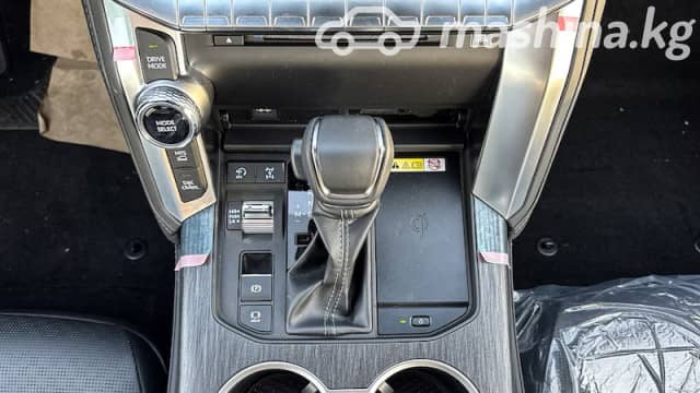 Toyota Land Cruiser 300 Series 3.4d AT 4WD