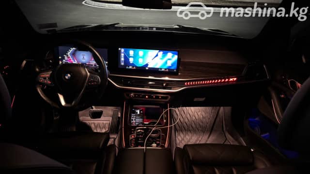 BMW X7 I (G07) Рестайлинг 40i 3.0 AT 4WD
