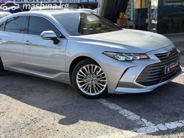 Toyota Avalon V 2.5hyb CVT