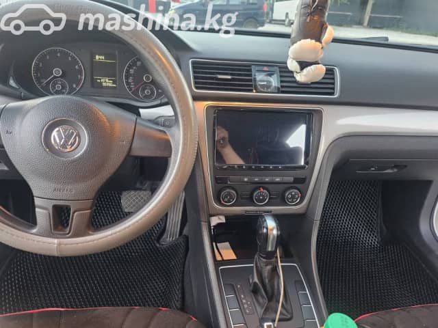 Volkswagen Passat B7 2.0 MT