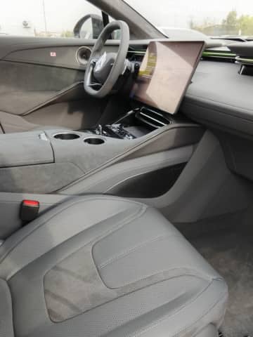 Lotus Eletre Electro AT 4WD