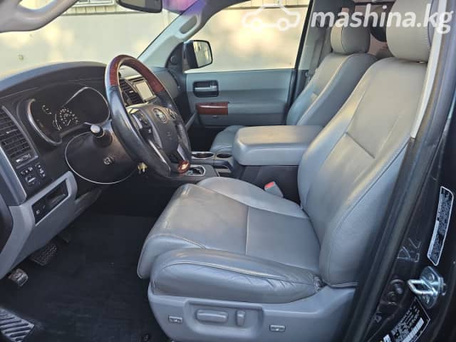 Toyota Sequoia II Рестайлинг 5.7 AT 4WD