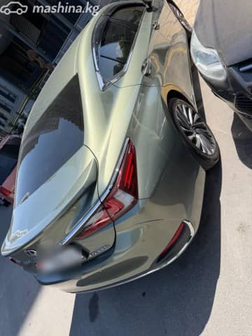 Lexus ES VII 300h 2.5hyb CVT