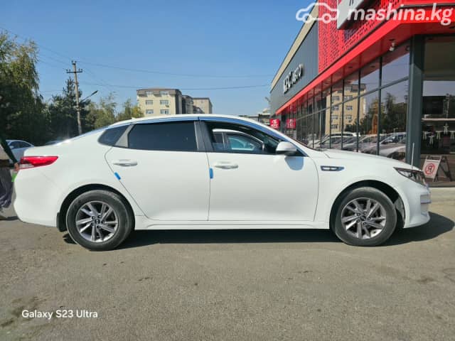 Kia K5 II 2.0 AT