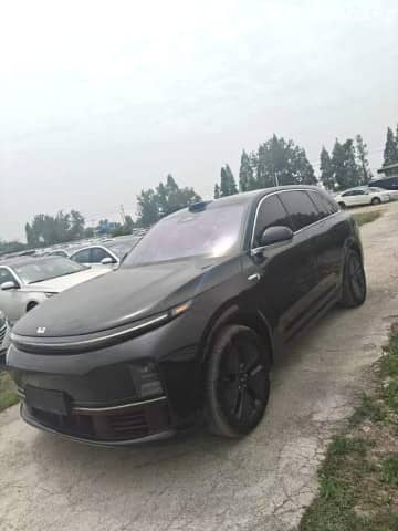 LiXiang L7 Pro 1.5hyb AT 4WD