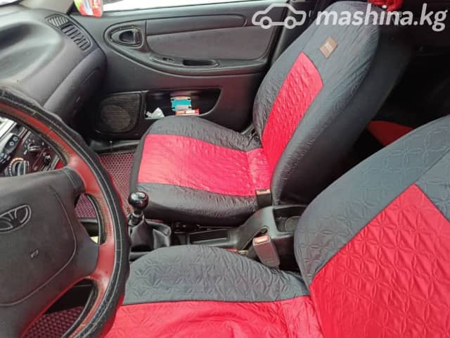 Chevrolet Lanos I 1.5 MT