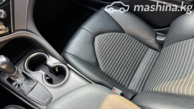Toyota Camry VIII (XV70) Рестайлинг US Market 2.5 AT