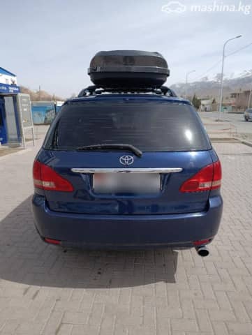 Toyota Avensis Verso 2.0 MT