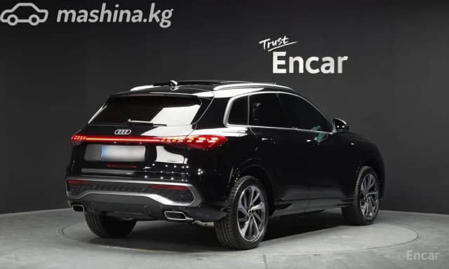 Audi Q5 III 40 TFSI 2.0 AMT 4WD