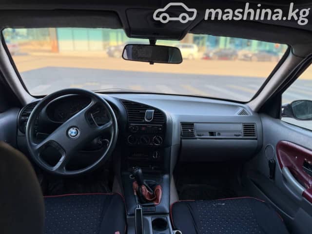 BMW 3 серии III (E36) 318i 1.8 MT