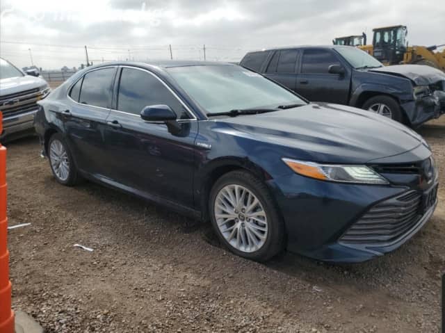 Toyota Camry VIII (XV70) 2.5hyb CVT