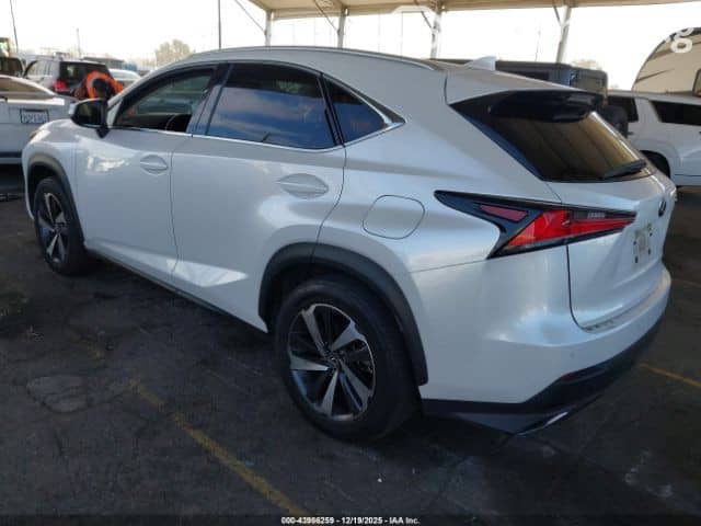 Lexus NX I Рестайлинг 300 2.0 AT