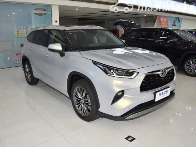 Toyota Highlander IV (U70) 2.0 AT 4WD