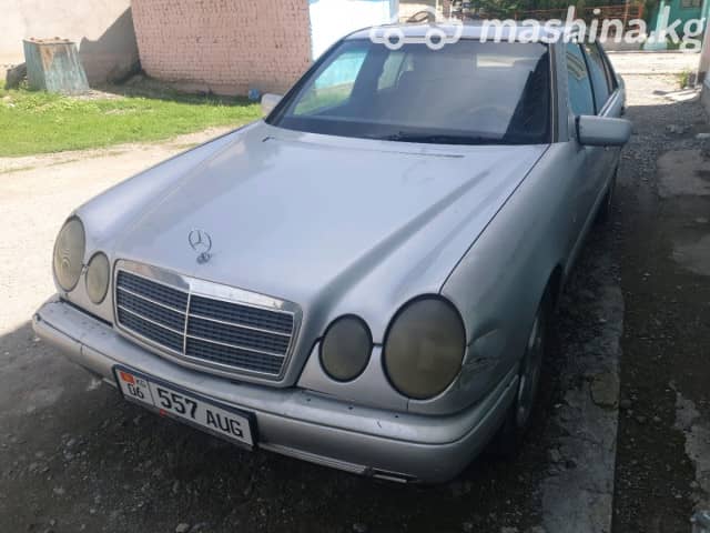 Mercedes-Benz E-Класс II (W210, S210) 200 2.0 MT