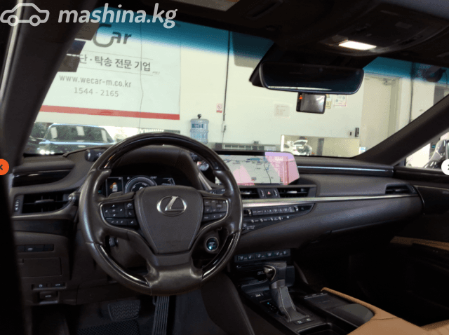 Lexus ES VII 300h 2.5hyb CVT