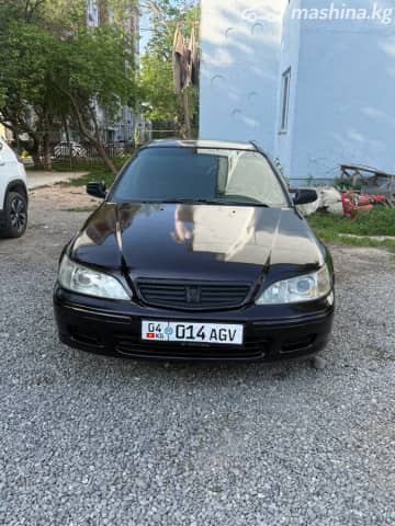 Honda Accord VI 1.6 MT