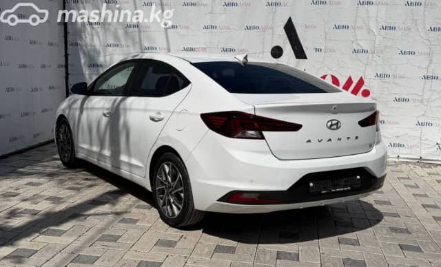 Hyundai Avante VI Рестайлинг 1.6 CVT