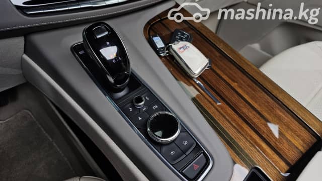 Cadillac Escalade V 6.2 AT 4WD