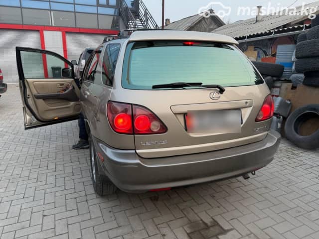 Lexus RX I 300 3.0 AT 4WD