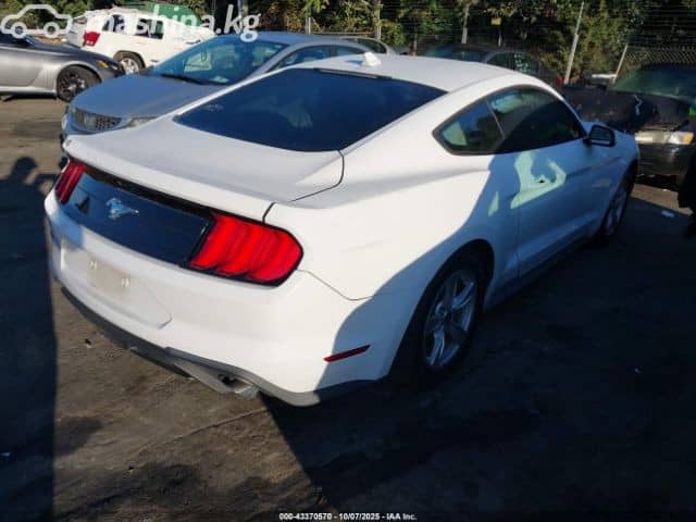 Ford Mustang VI Рестайлинг 2.3 AT