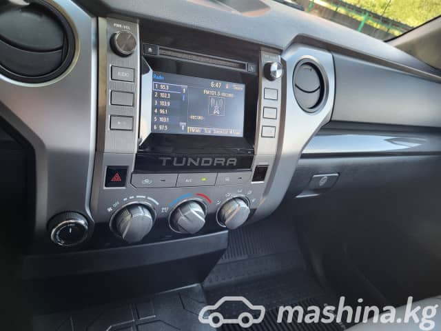 Toyota Tundra II Рестайлинг Double Cab 5.7 AT 4WD