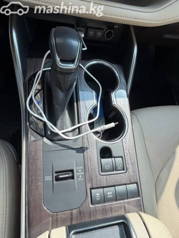 Toyota Highlander IV (U70) 2.5hyb AT 4WD