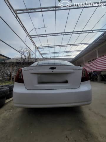 Chevrolet Lacetti 1.4 MT
