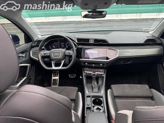 Audi Q3 II (F3) 40 TFSI 2.0 AMT