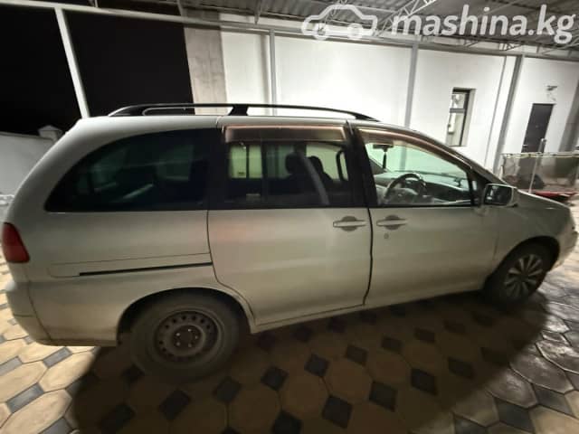 Nissan Liberty 2.0 CVT