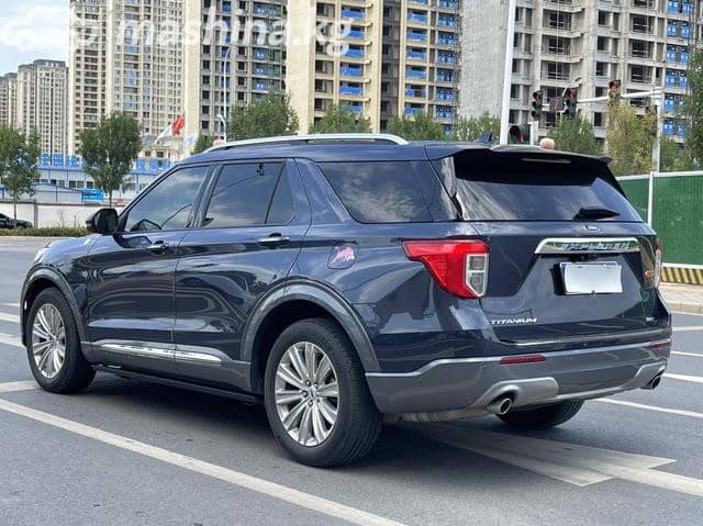 Ford Explorer V Рестайлинг 2.3 AT 4WD