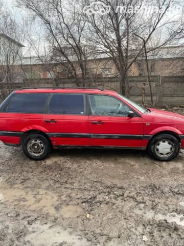 Volkswagen Passat B3 2.0 MT
