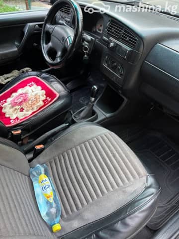 Volkswagen Golf III 1.8 MT