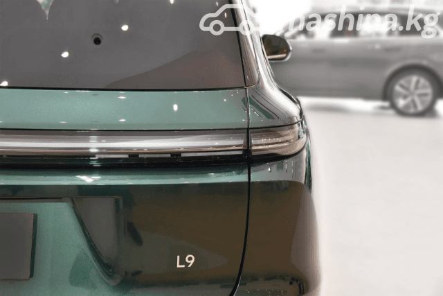 LiXiang L9 Рестайлинг 1.5hyb AT 4WD