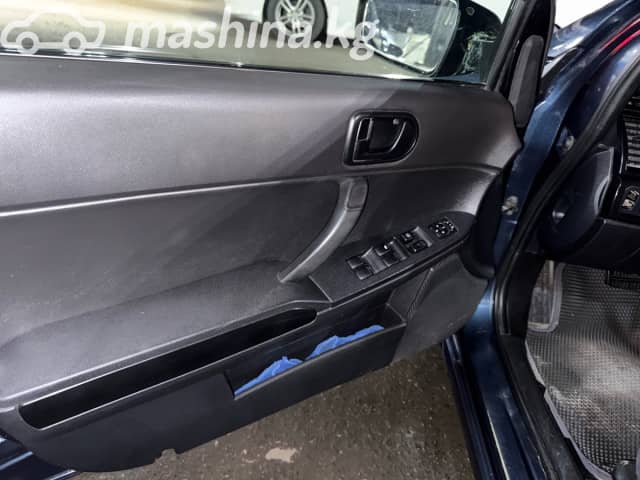 Mitsubishi Galant IX 2.4 AT