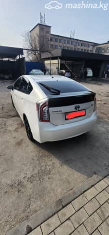 Toyota Prius III Рестайлинг (XW30) 1.8hyb AT