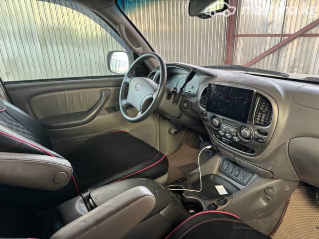 Toyota Sequoia I Рестайлинг 4.7 AT 4WD