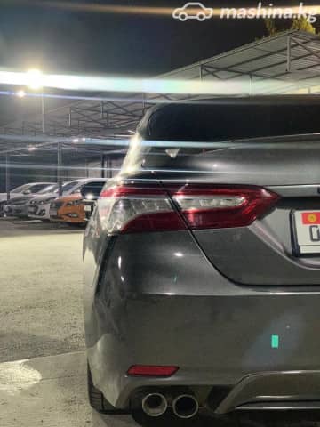 Toyota Camry VIII (XV70) 2.5 AT