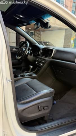 Kia Sportage IV Рестайлинг 2.0d AT 4WD