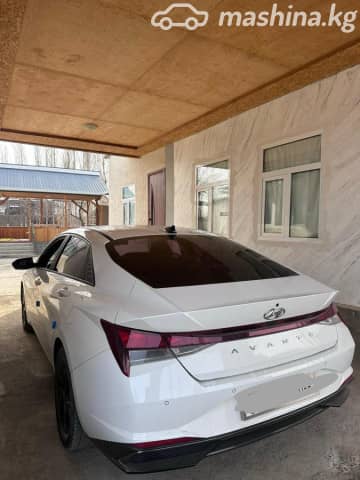 Hyundai Avante VII 1.6hyb AMT